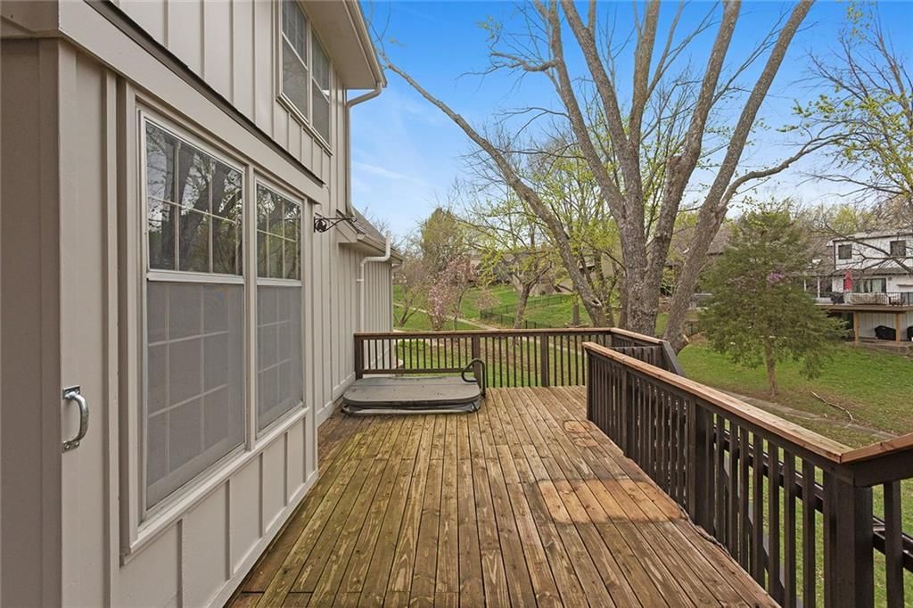 3516 NE Kingwood Place — photo 35