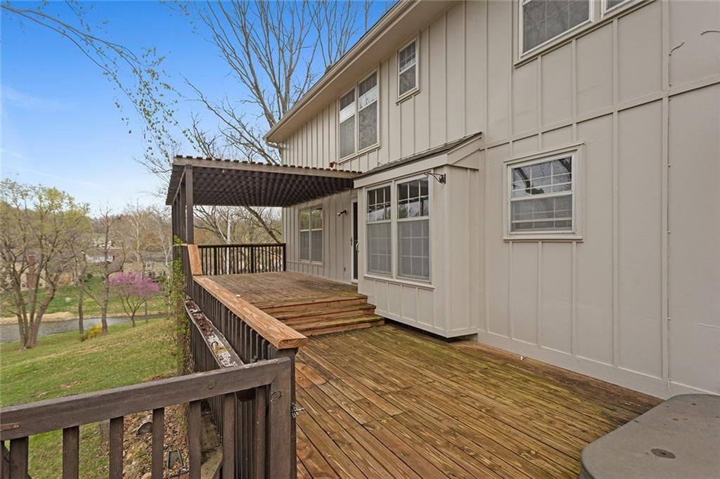 3516 NE Kingwood Place — photo 36