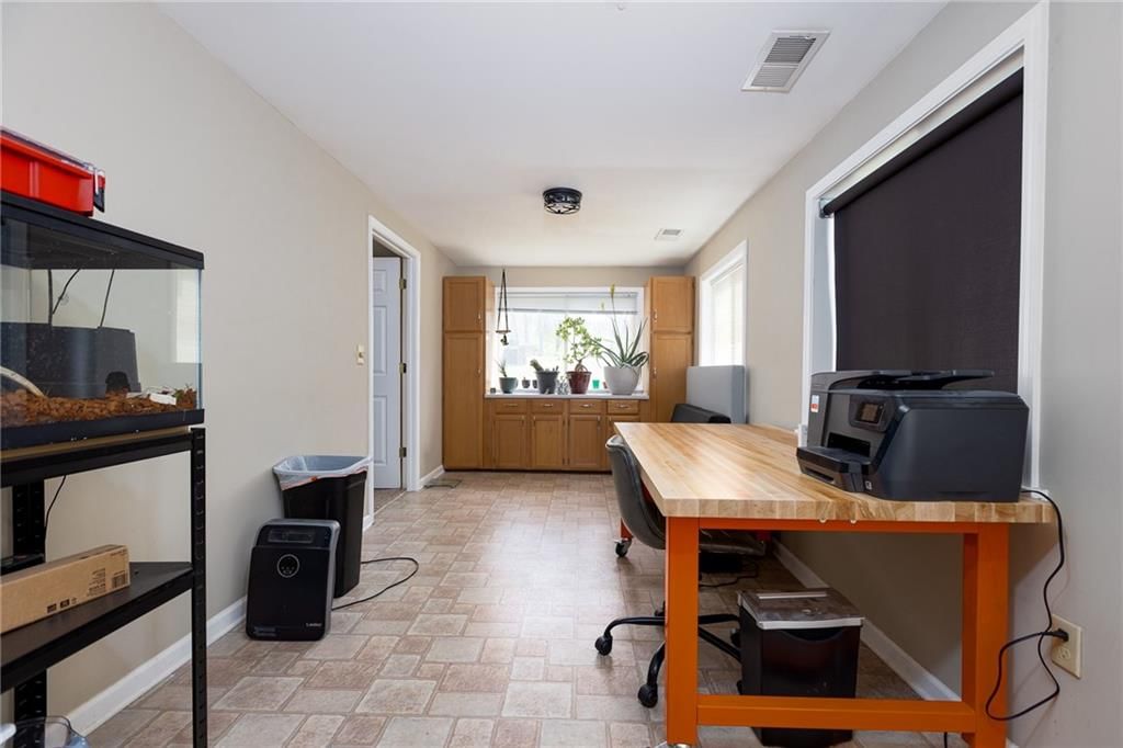 5401 N DELTA Avenue — photo 24