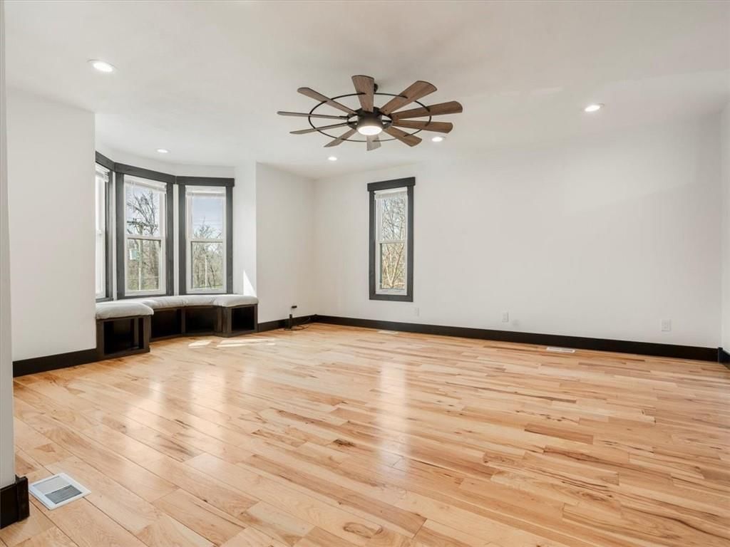 4711 NE Amazonia Road — photo 5