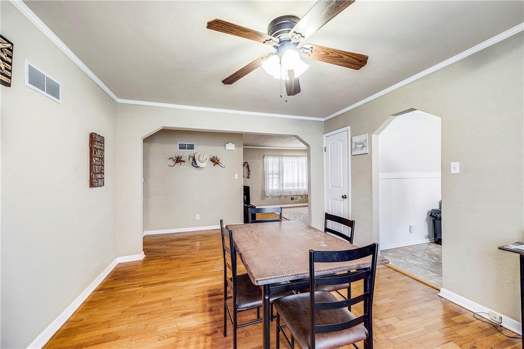 1211 S Main Street — photo 9