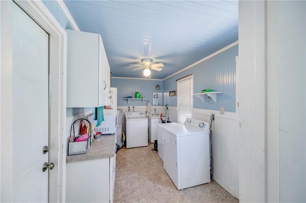 1211 S Main Street — photo 10