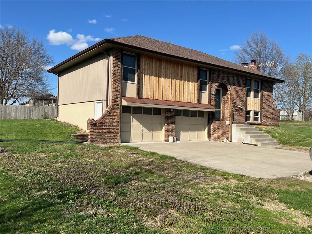 702 Walnut Street — photo 3