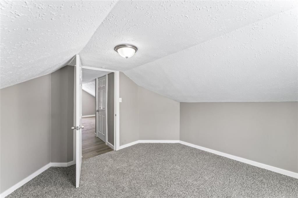314 Grand Avenue — photo 13