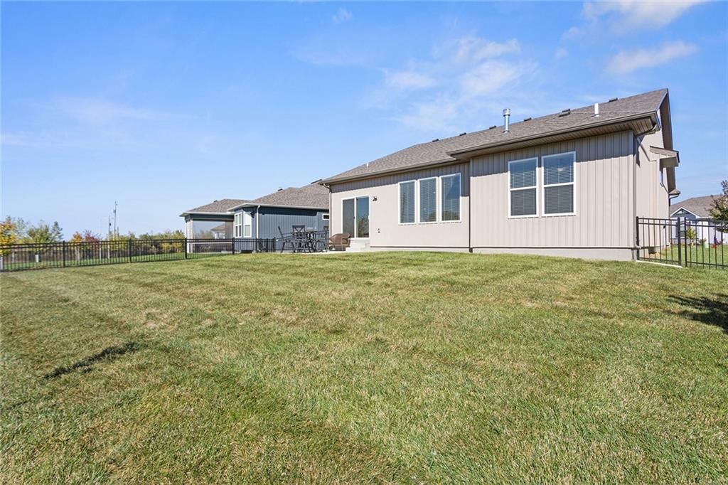 4036 NW Eclipse Place — photo 28