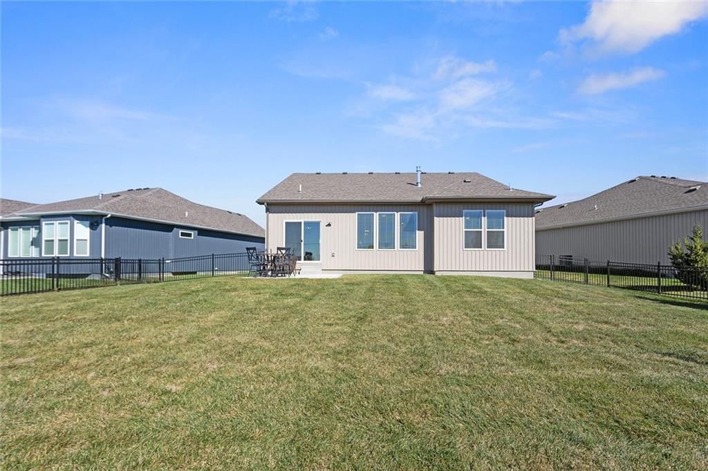 4036 NW Eclipse Place — photo 29
