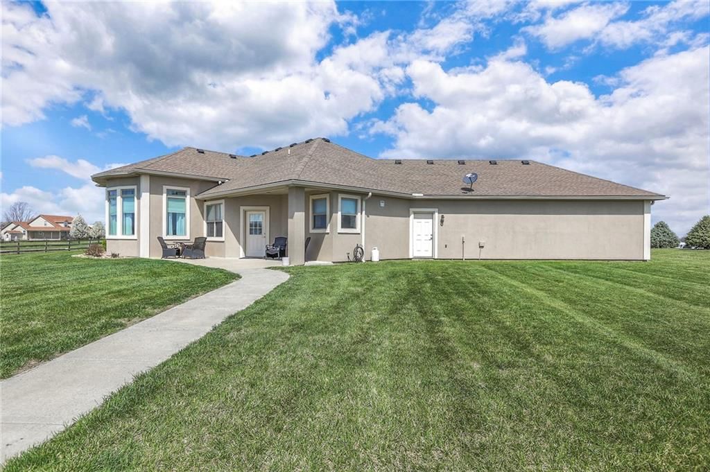 1798 NW 770th Road — photo 41