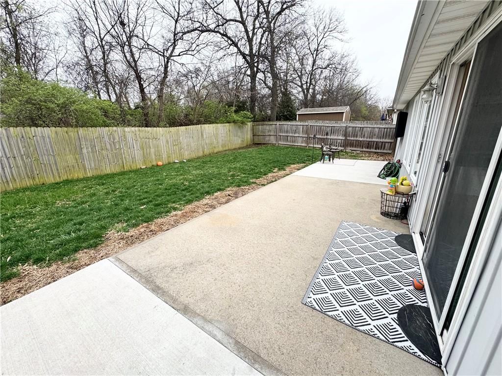 962 E Market Street — photo 29