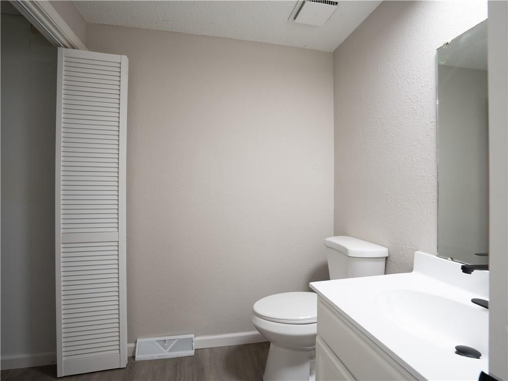 11913 E 59th Terrace — photo 11