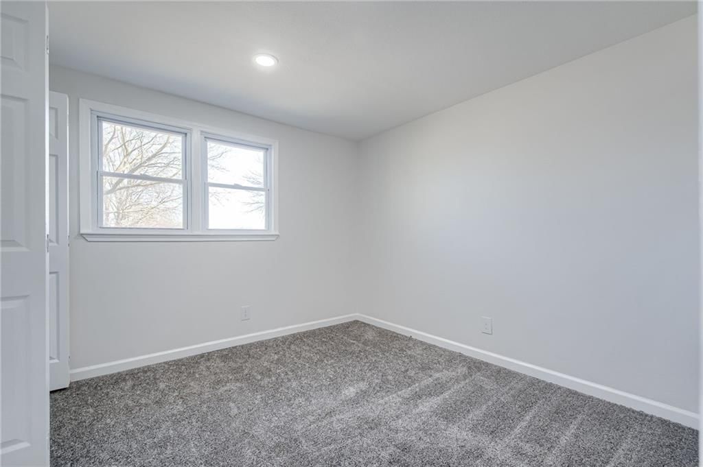 836 N 84th Drive — photo 15