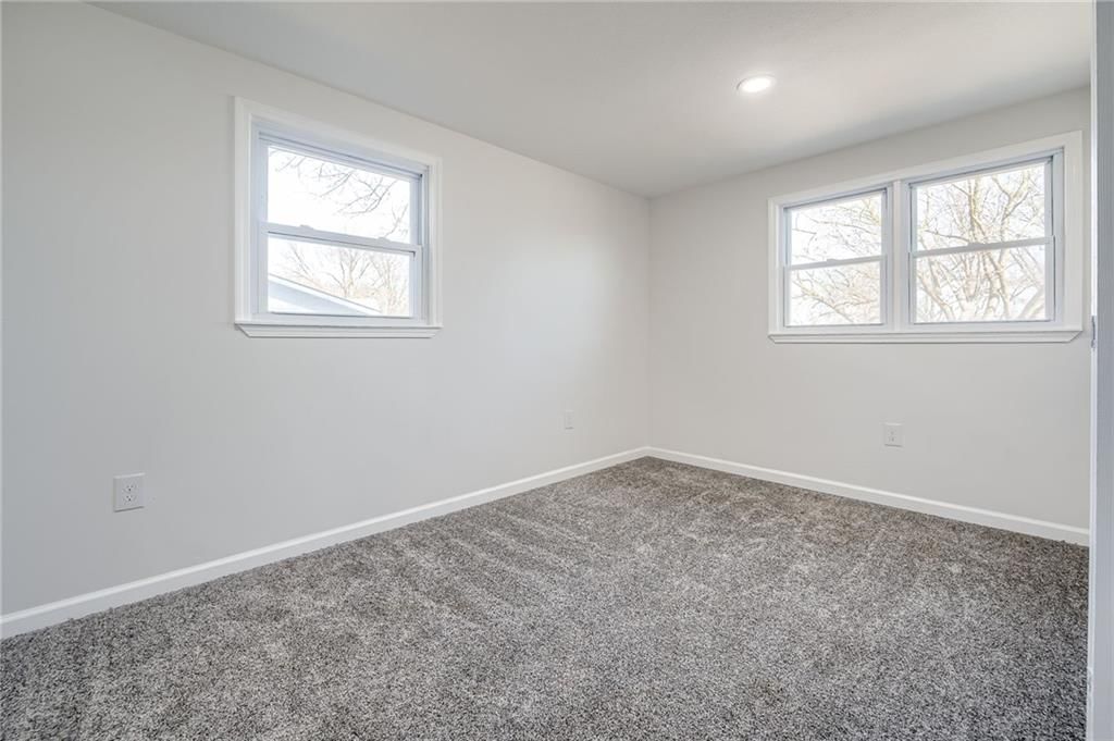 836 N 84th Drive — photo 17