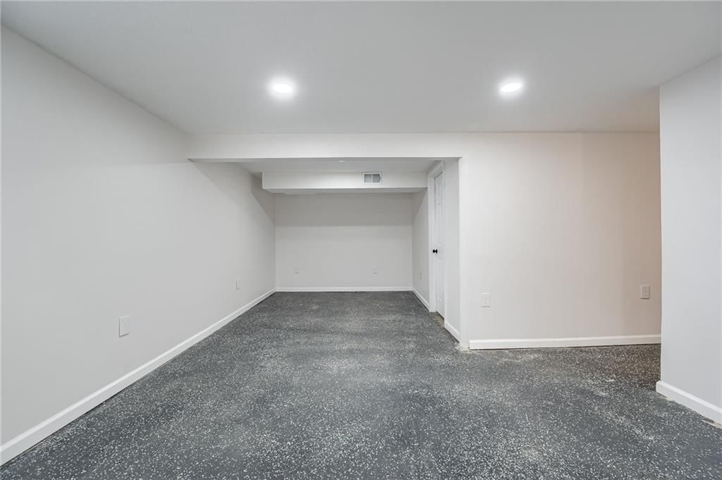 836 N 84th Drive — photo 21