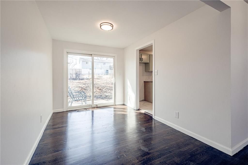 836 N 84th Drive — photo 6