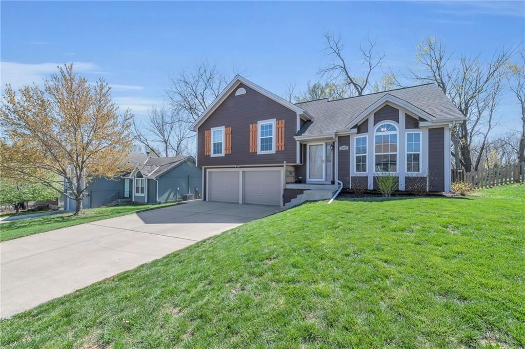 209 Lakeview Drive — photo 3