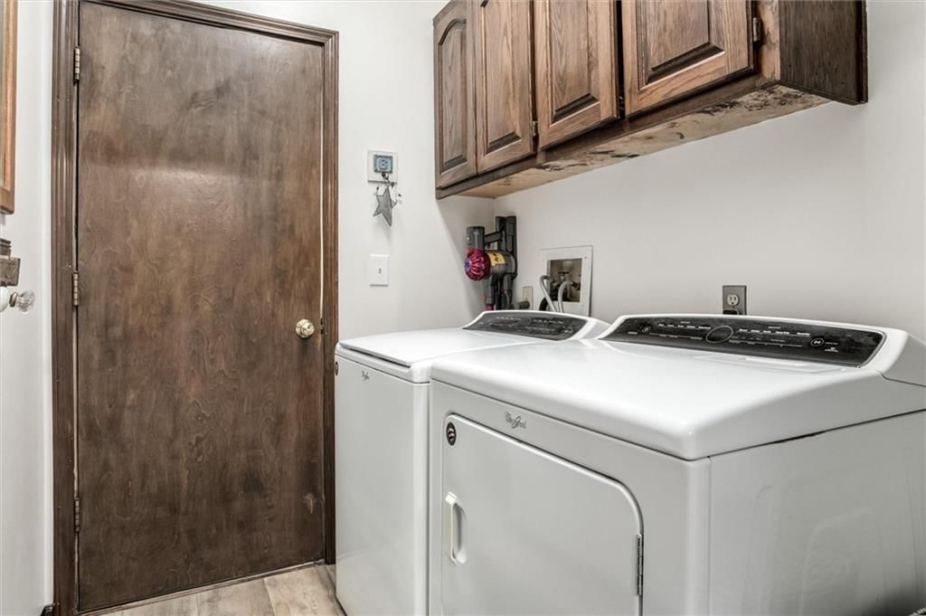 15411 Evans Road — photo 12