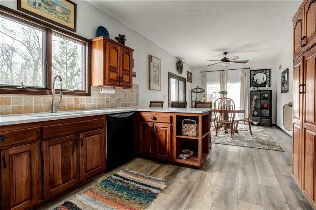15411 Evans Road — photo 10