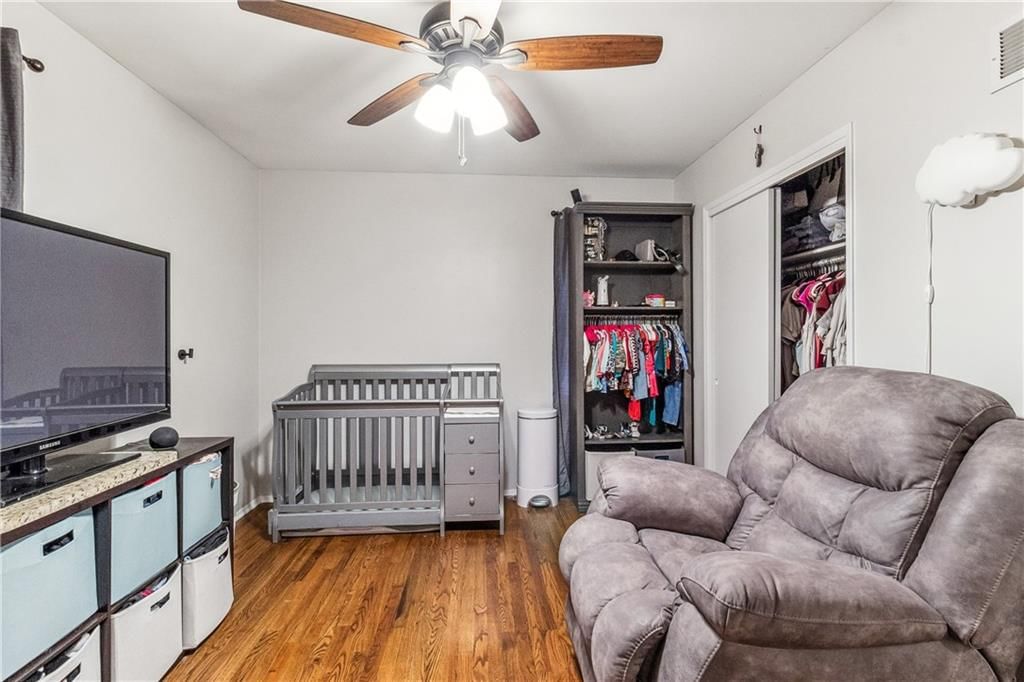 5653 N Tullis Avenue — photo 17