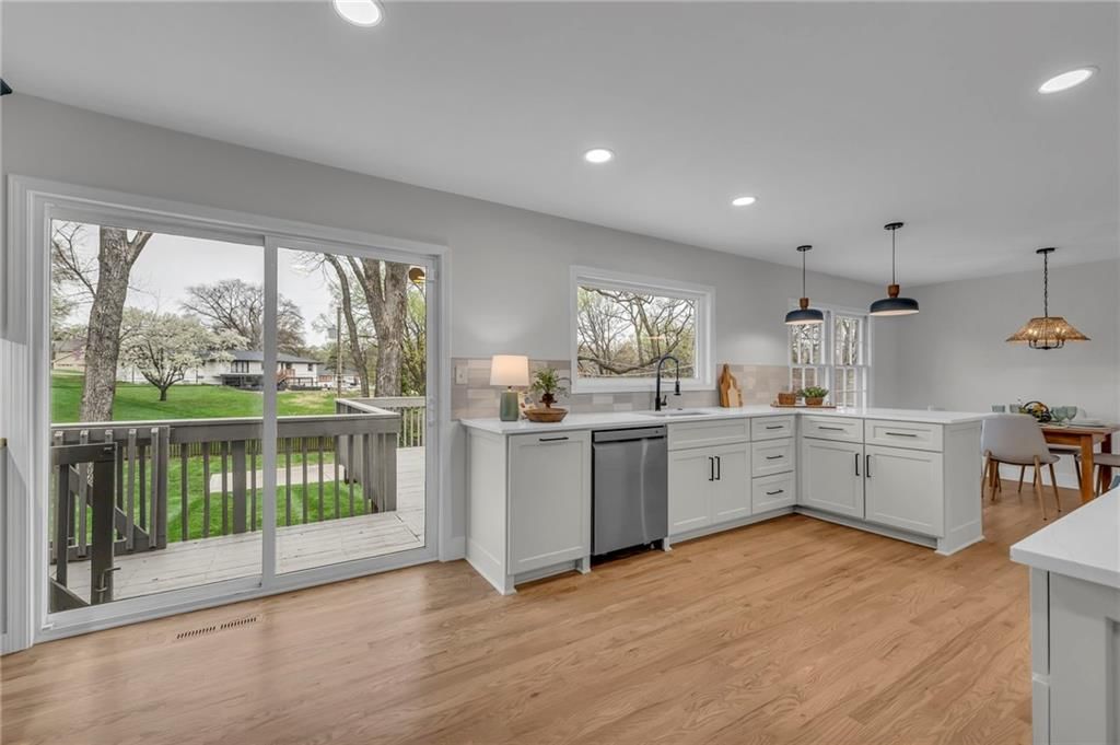 10712 W 52nd Circle — photo 9