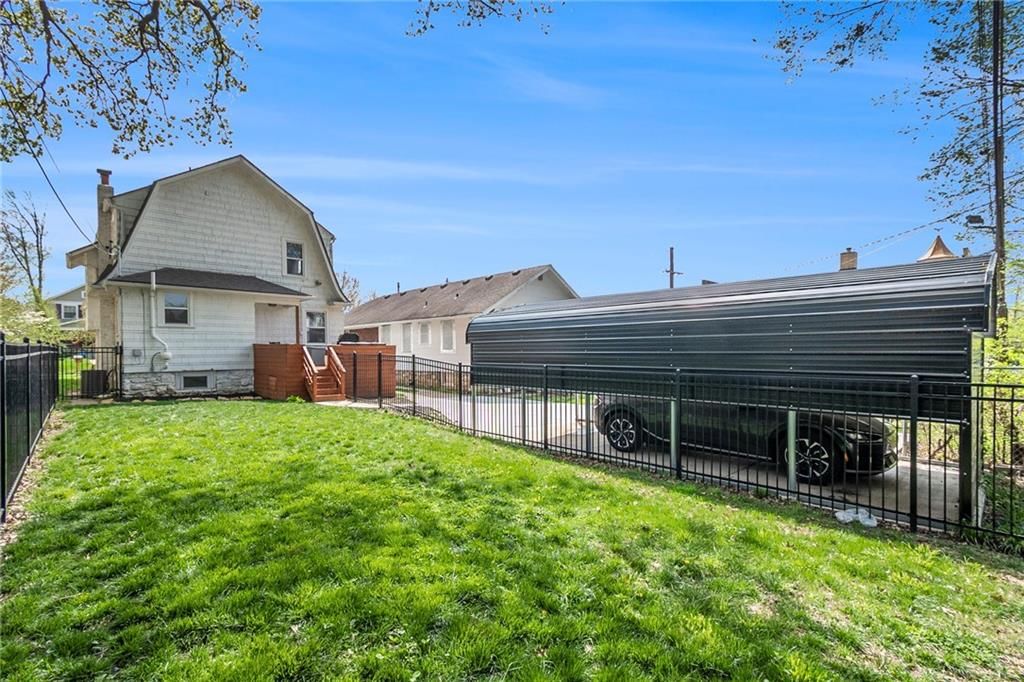 6226 Harrison Street — photo 5