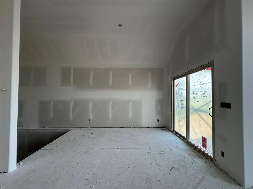 17391 S Kaw Street — photo 10