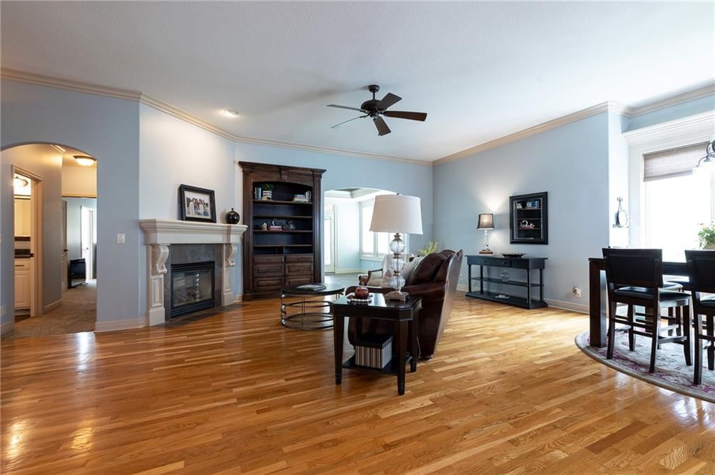 1649 NE Woodland Shores Circle — photo 14