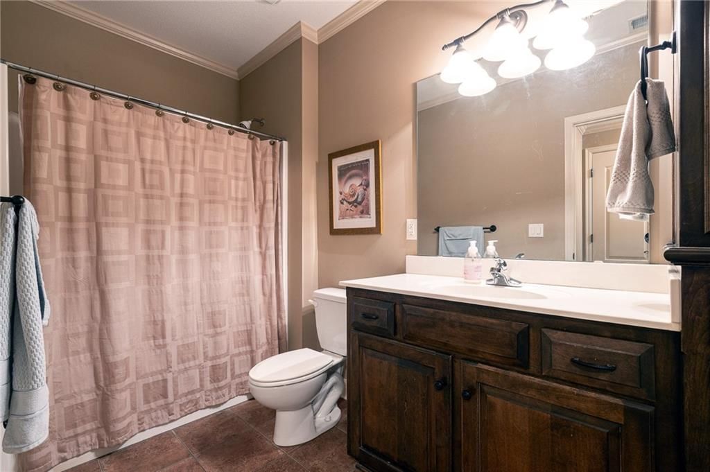 1649 NE Woodland Shores Circle — photo 38