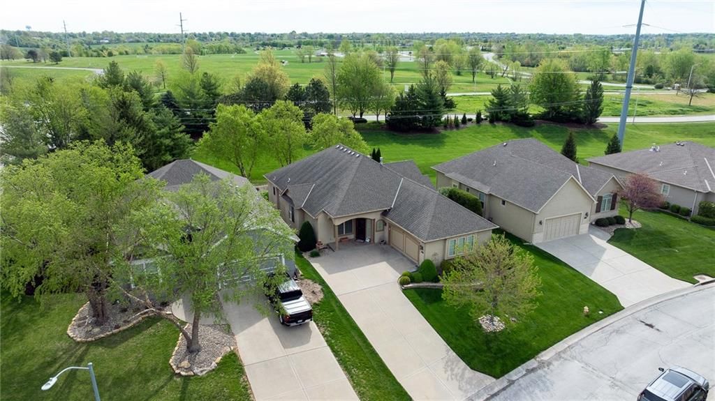 1649 NE Woodland Shores Circle — photo 47