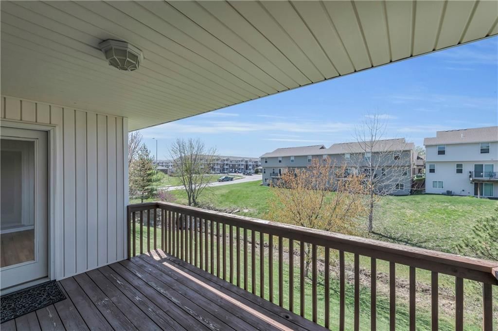 9410 N Main Street — photo 36