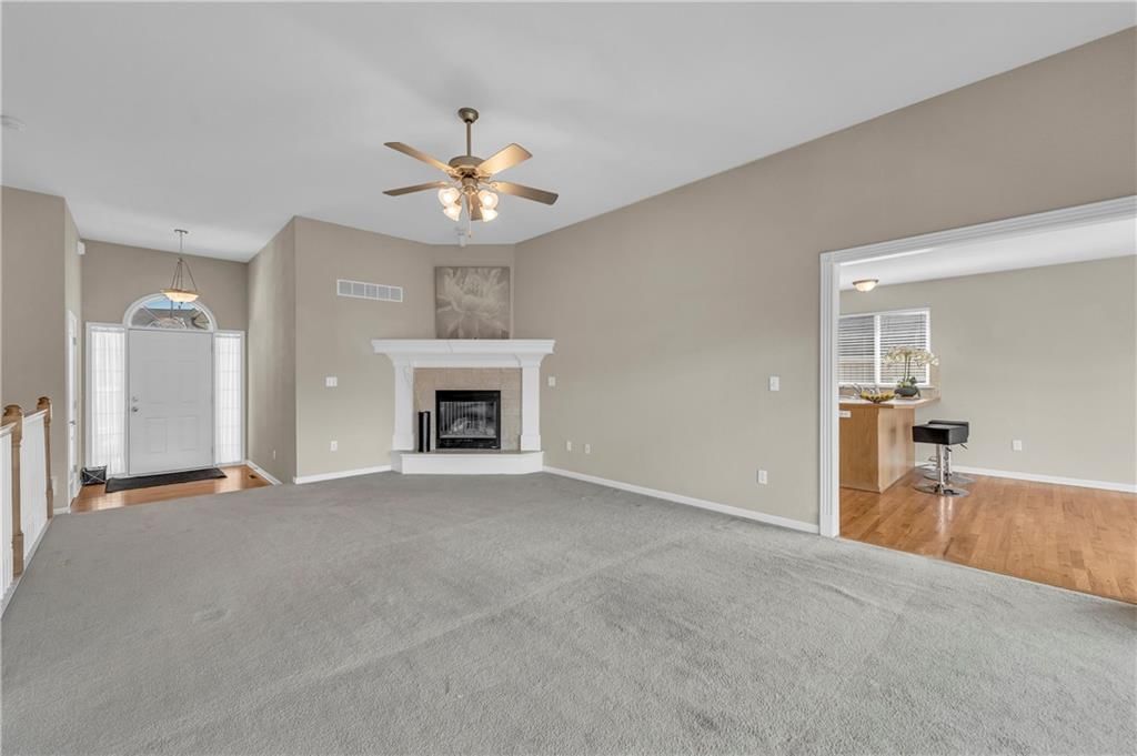 9410 N Main Street — photo 7