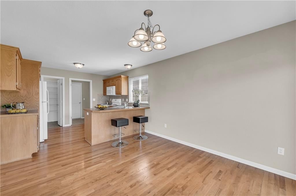 9410 N Main Street — photo 10