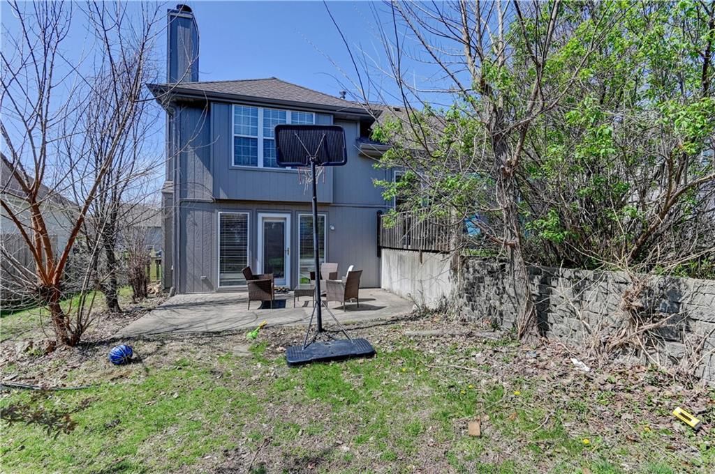 8703 N Carson Avenue — photo 38