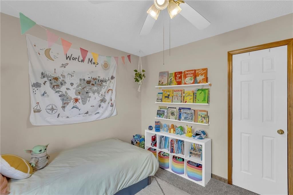 221 NW Whitlock Drive — photo 27