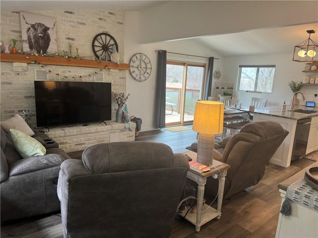 502 Ash Street — photo 18
