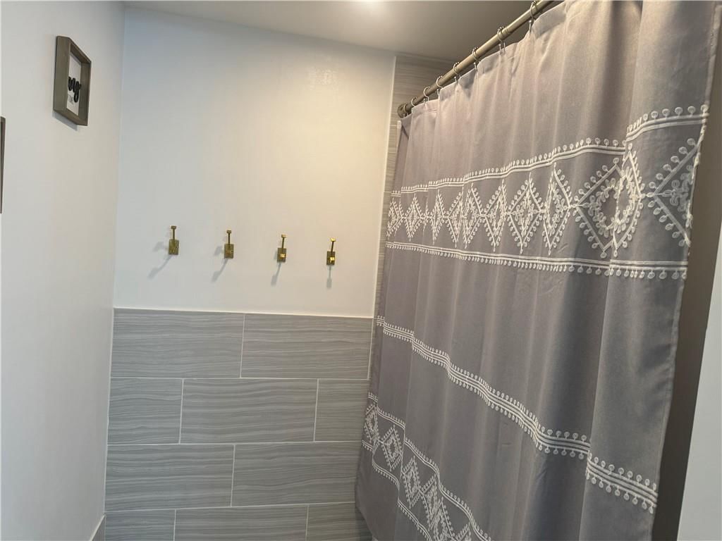 502 Ash Street — photo 31