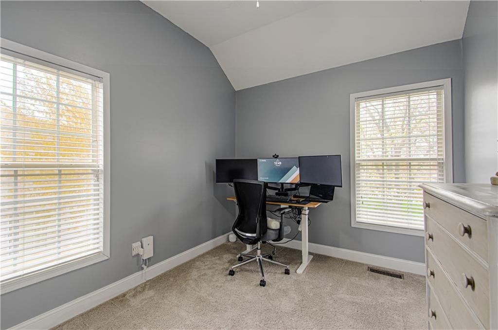 5604 NE Scenic Drive — photo 25