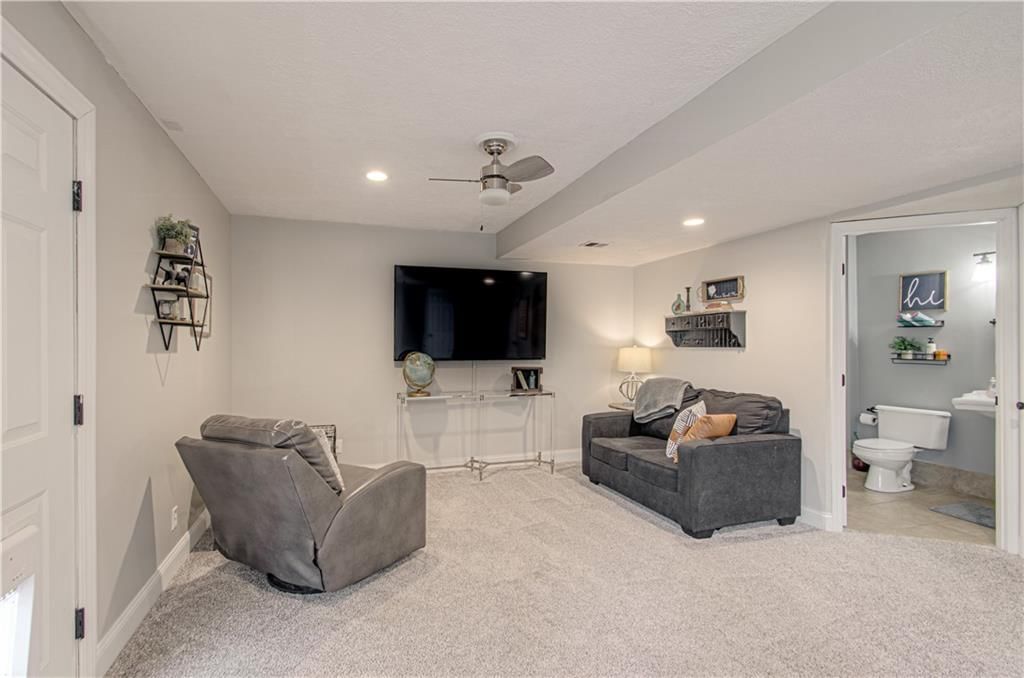 5604 NE Scenic Drive — photo 27