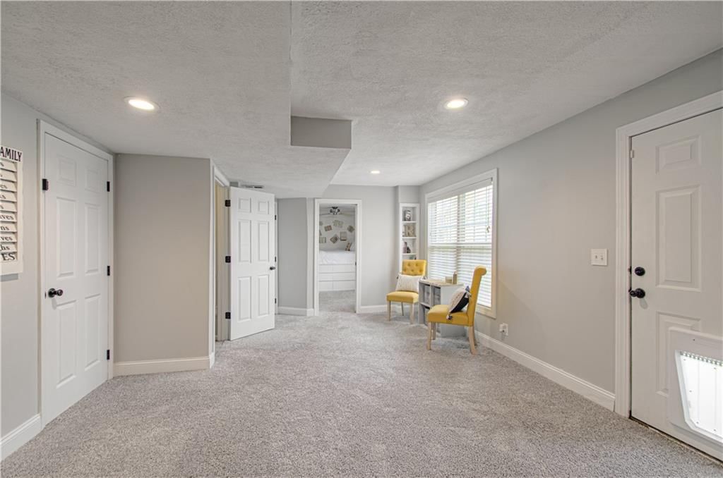 5604 NE Scenic Drive — photo 28