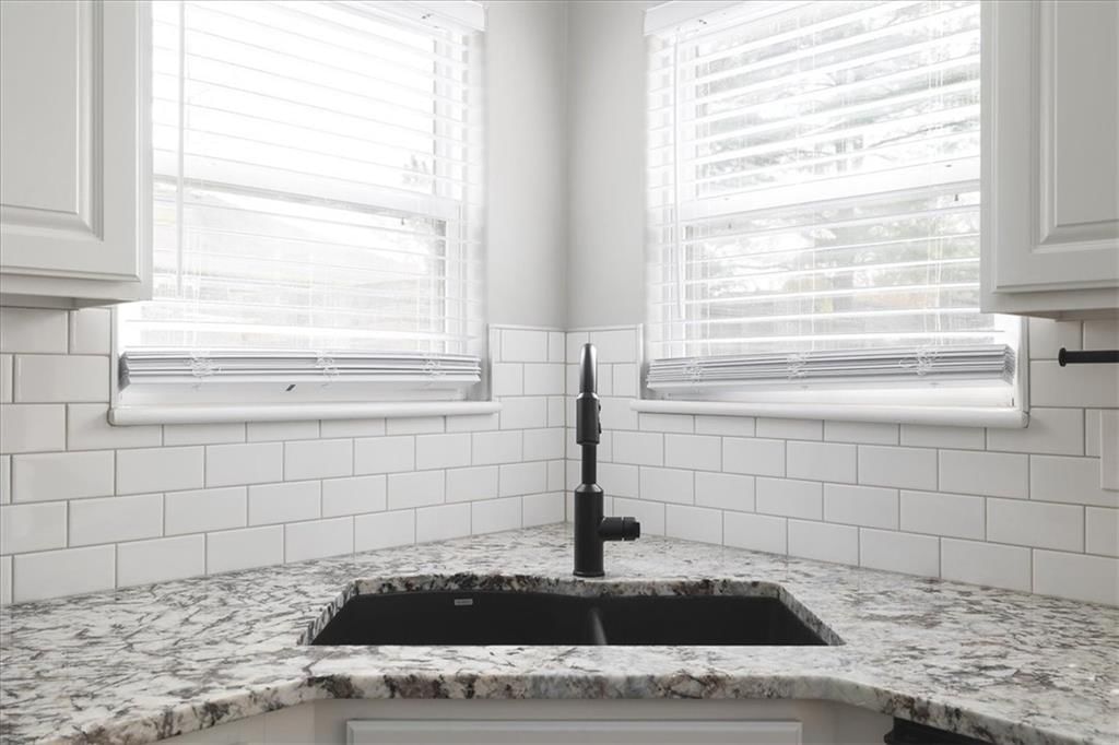 1841 Villo Woods Court — photo 10