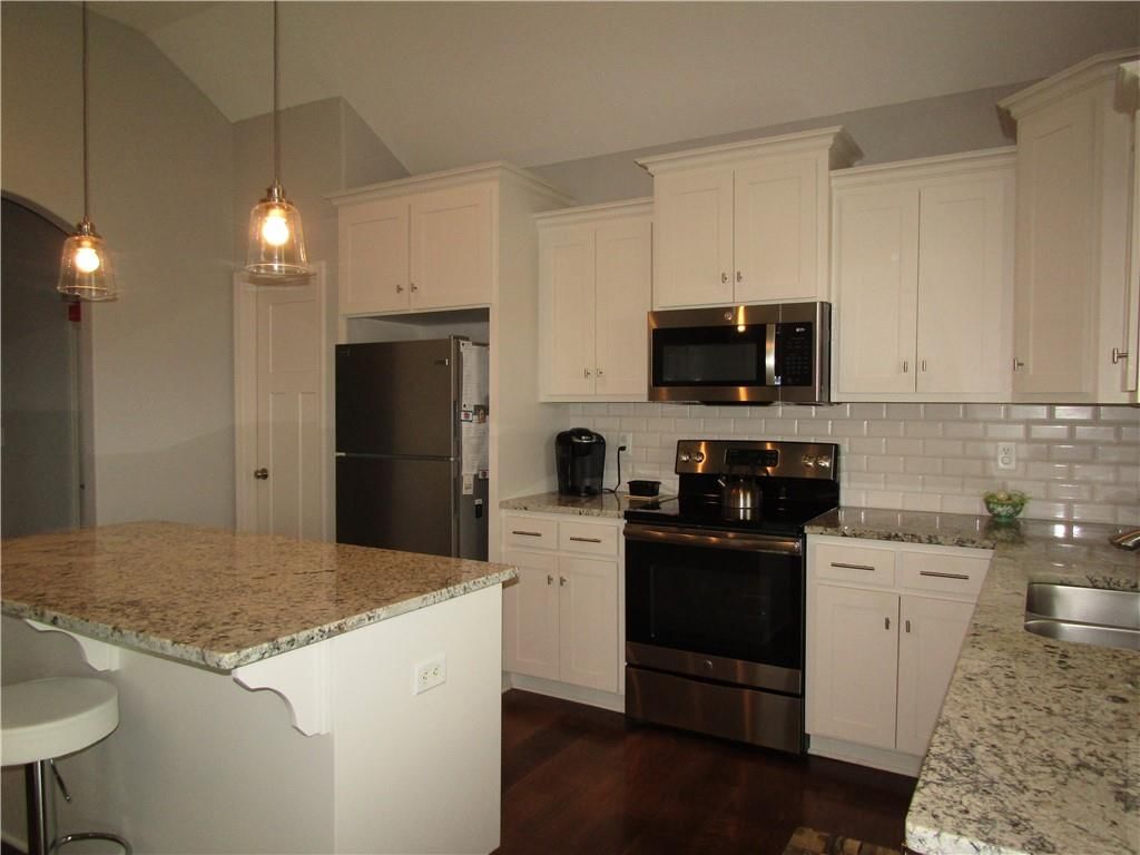 19360 W 208th Street — photo 12