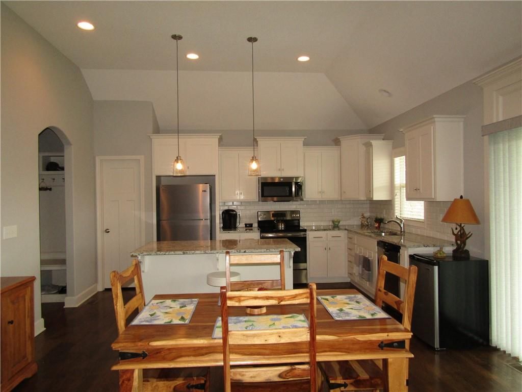 19360 W 208th Street — photo 8