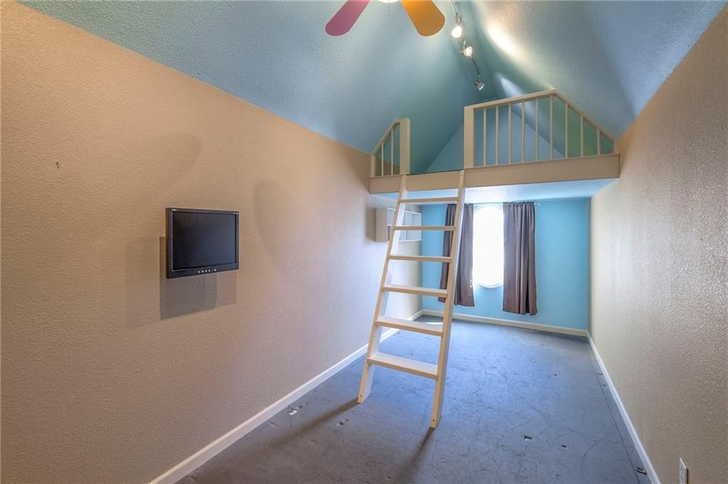 9320 Falcon Ridge Drive — photo 33