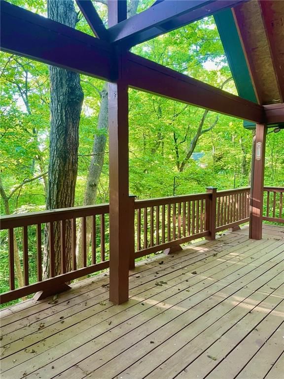 518 SW Lakeside Drive — photo 35