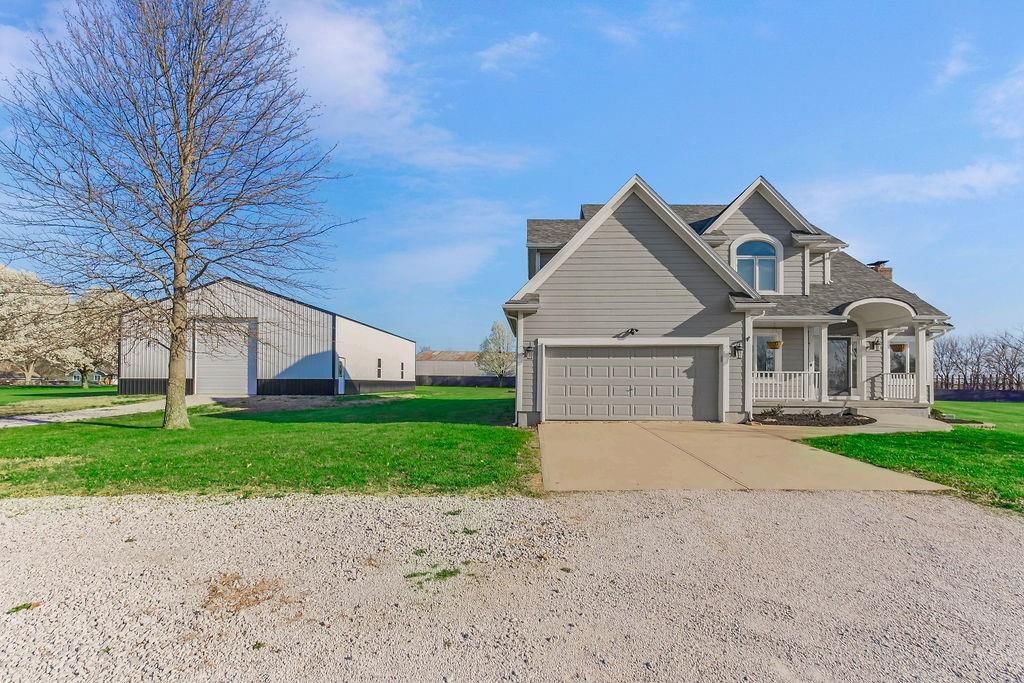 7840 W 274th Street, Louisburg, KS