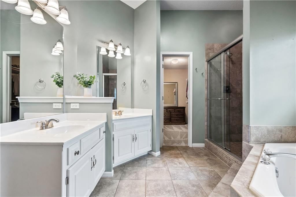 14079 W 148TH Terrace — photo 34