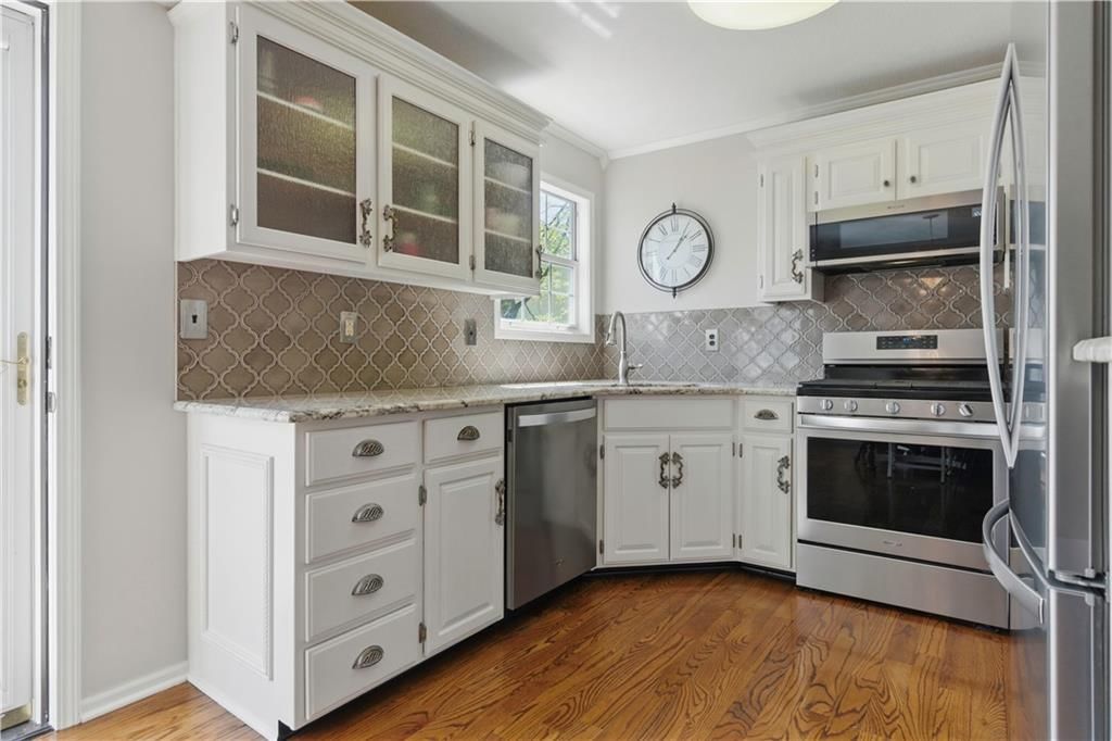 14922 Forest View Circle — photo 11