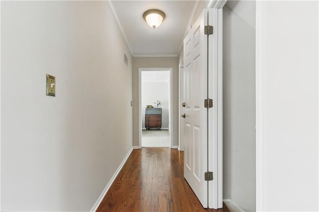 14922 Forest View Circle — photo 15