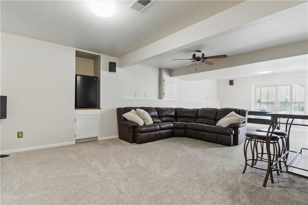 14922 Forest View Circle — photo 36