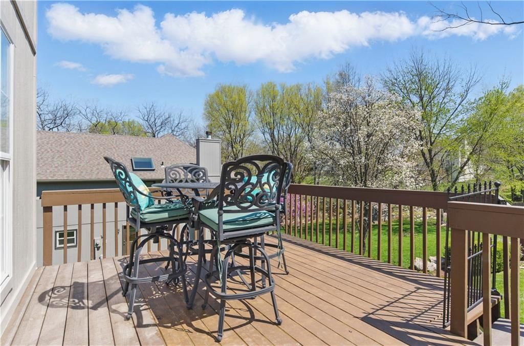 14922 Forest View Circle — photo 45