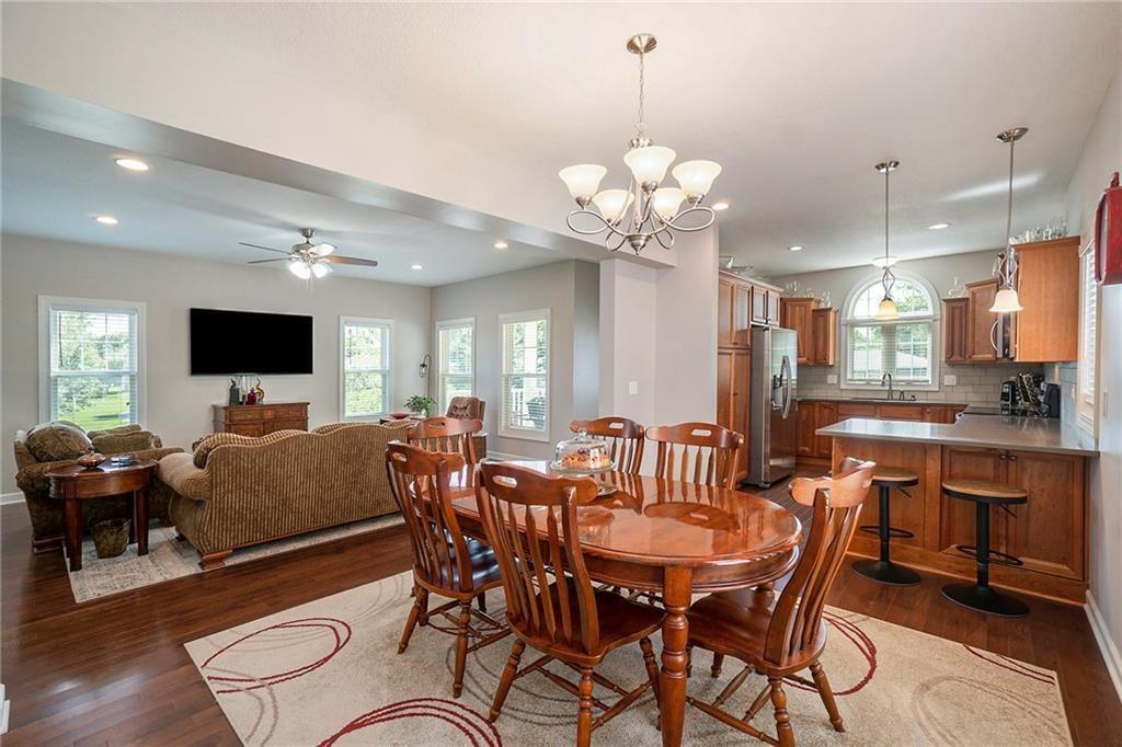 509 N Birch Street — photo 12