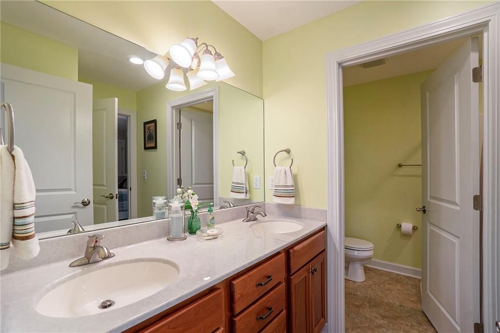 509 N Birch Street — photo 25